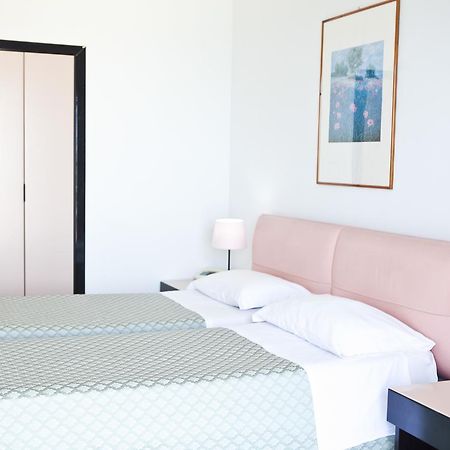 Futura Style Helios Hotel Ното Екстериор снимка