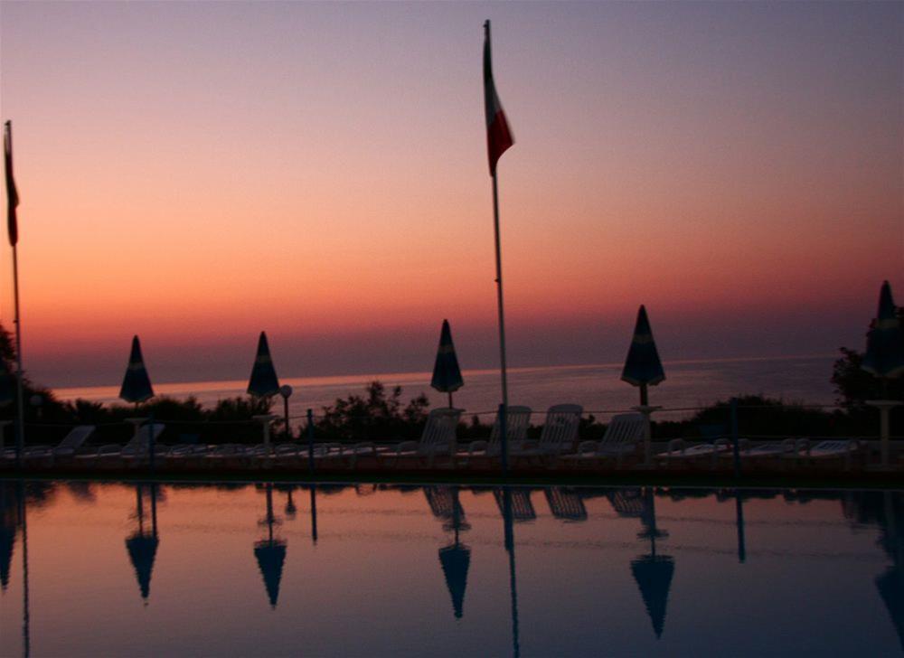 Futura Style Helios Hotel Ното Екстериор снимка